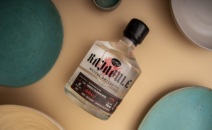 Rajabule-mezcal-artesanal-sustentable-jabali-escena1-720x440 Horizonte Sustentable - Jabalí 2019 Rajabule mezcal artesanal sustentable jabali escena1 720x440 1