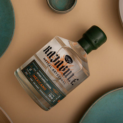 Rajabule-mezcal-artesanal-sustentable-mexicano-escena1 Horizonte Sustentable - Mexicano 2022 Rajabule mezcal artesanal sustentable mexicano escena1