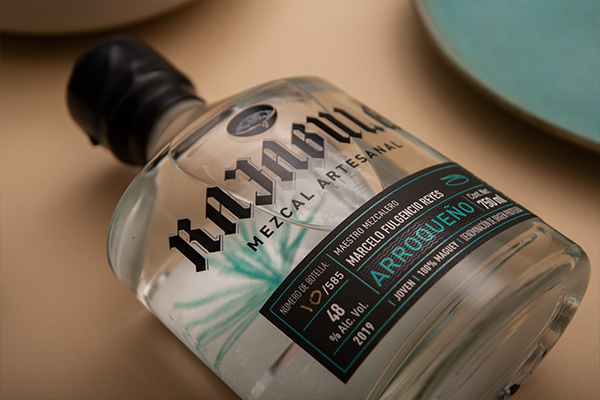 mezcal-artesanal-sustentable-arroqueno-escena2 Horizonte Sustentable - Arroqueño 2019 mezcal artesanal sustentable arroqueno escena2